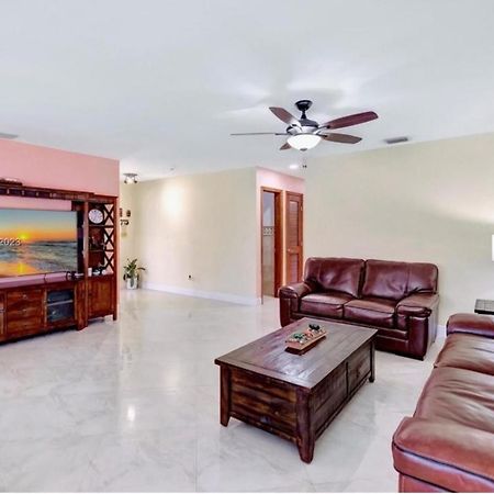 Heated Pool Hot Tub Miami Vila Exterior foto