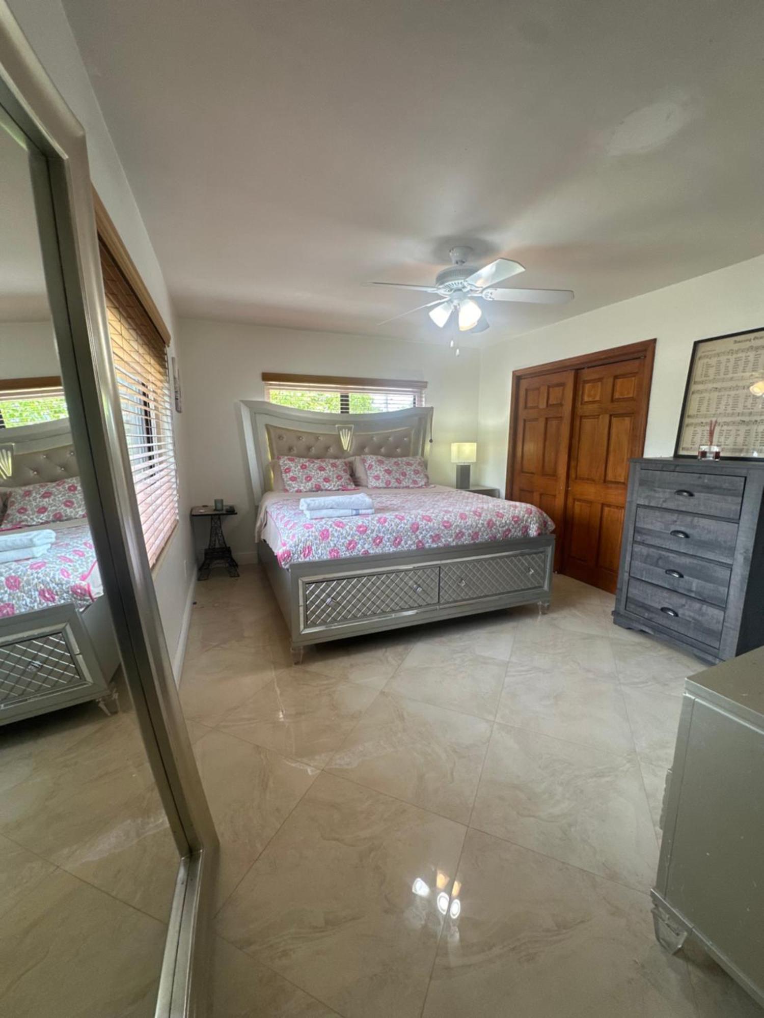 Heated Pool Hot Tub Miami Vila Exterior foto